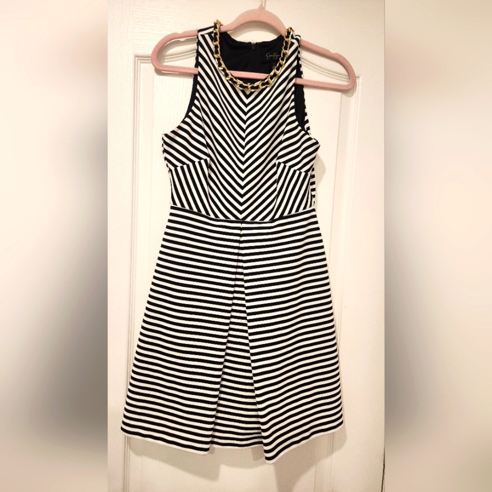 Jessica Simpson dress size 4 EUC